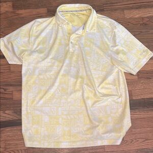 Walter Hagen Yellow and White Polo Shirt Lightweight Comfortable Fit